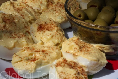Some Australians like their deviled eggs with relish in them.