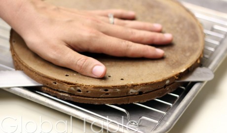 Slicing cake in half
