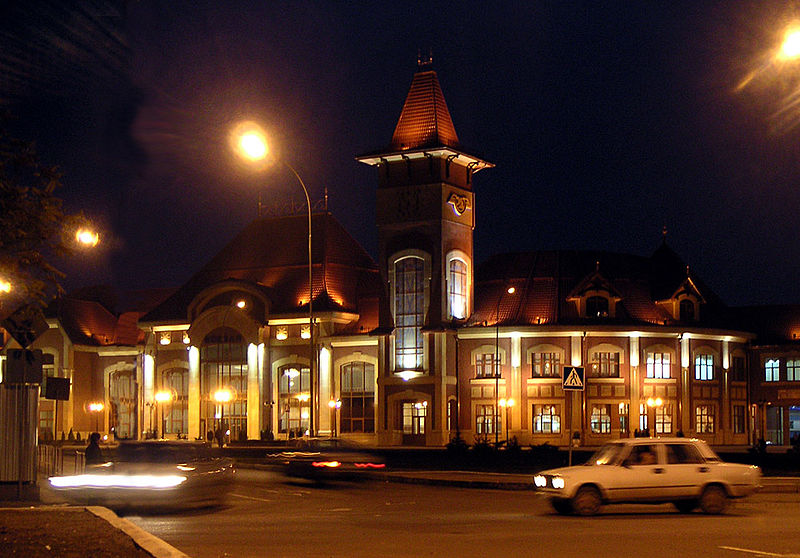 Train station Uzhhorod by night-by Elke Wetzig