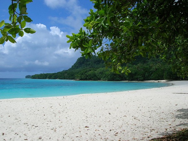 Champagne Beach, North Santo in Vanuatu. Photo by Jae Lee.