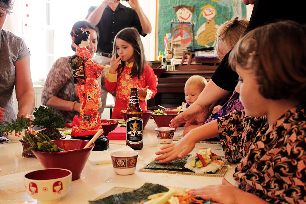 DIY Japanese Sushi-rolling Birthday Party